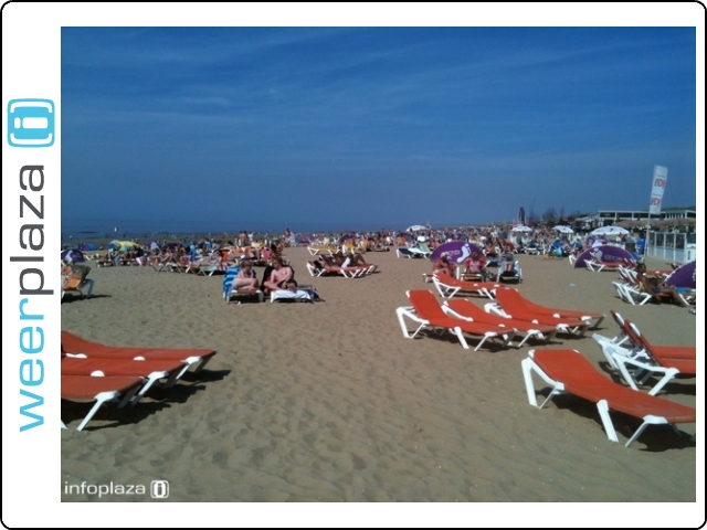 Zonnig op de stranden Zonnig op de stranden