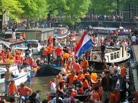 image: 25april-feestfoto